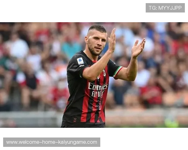 AC米兰通过及时回做形成推进节奏,雷比奇速度优势明显